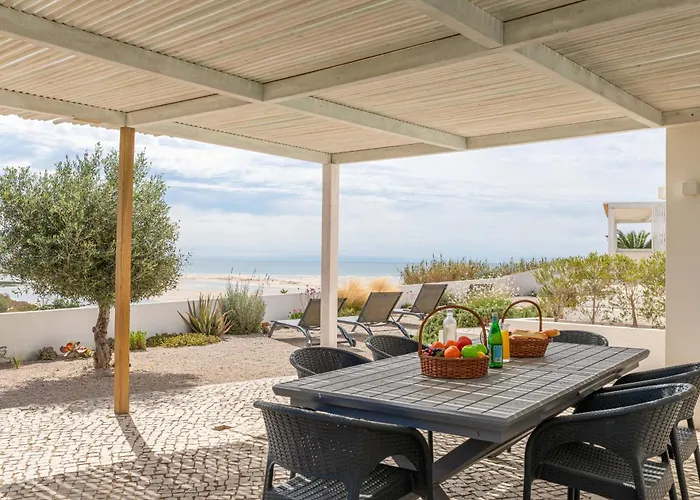 Casa Do Levante - 2 Bedroom, Ocean View 別荘
