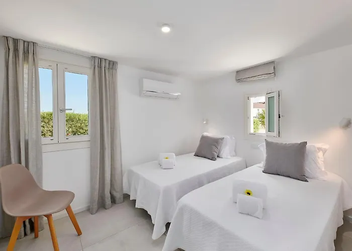 Casa Do Levante - 2 Bedroom, Ocean View Morgadinha